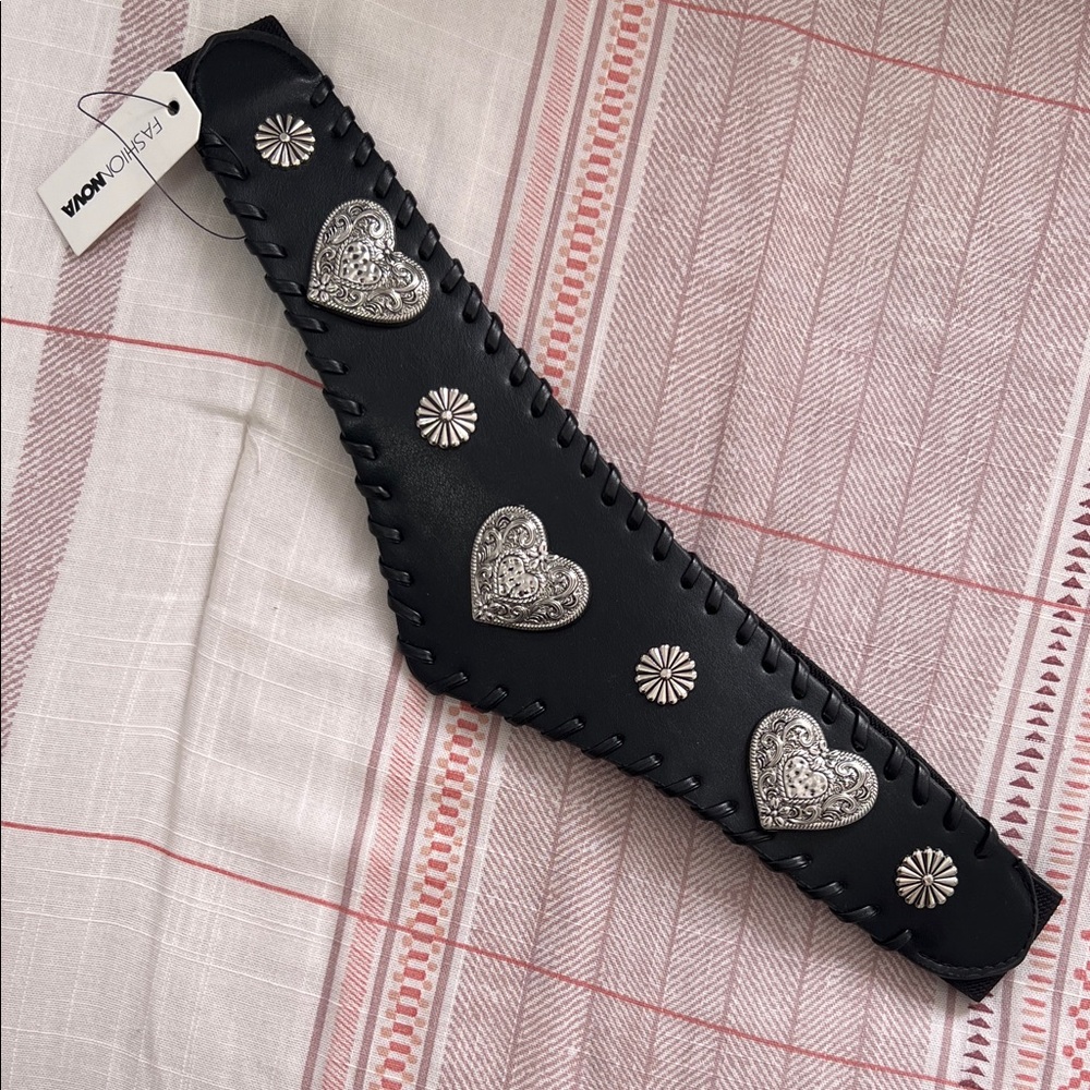 Fashion Nova Black Belt with Silver Heart Details NWT